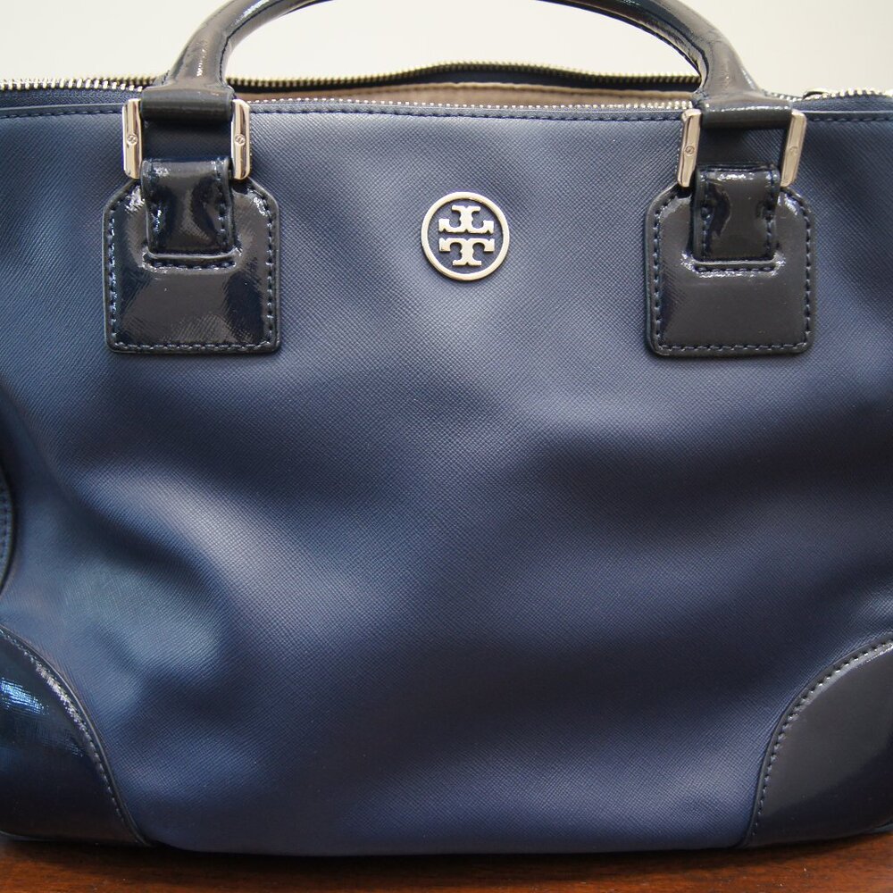 Tory Burch Robinson Double Zip Tote Saffiano Patent Leather Large Limited Editio